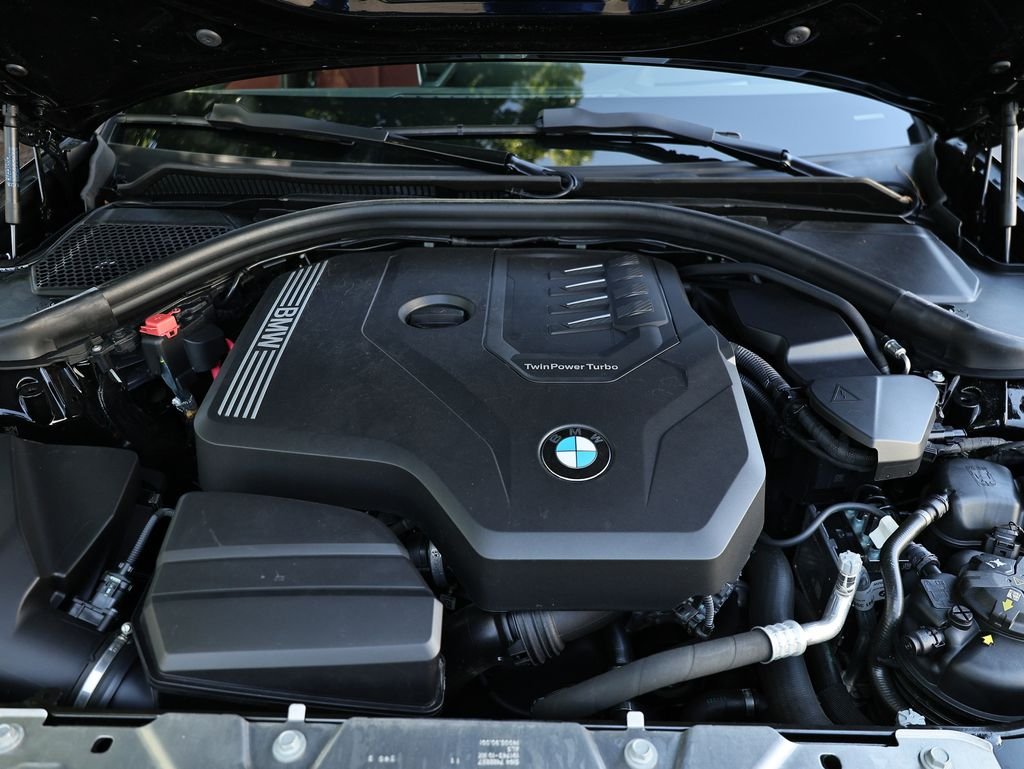 2024 BMW 3 Series 330i - Photo 31
