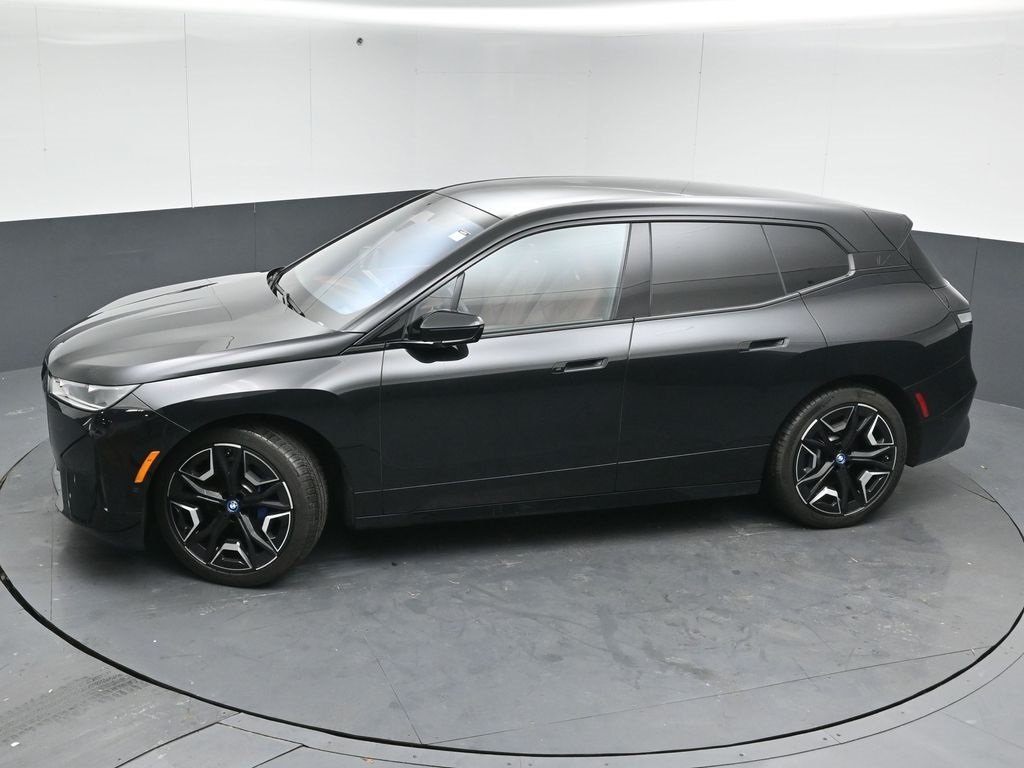 2023 BMW IX - Image 48