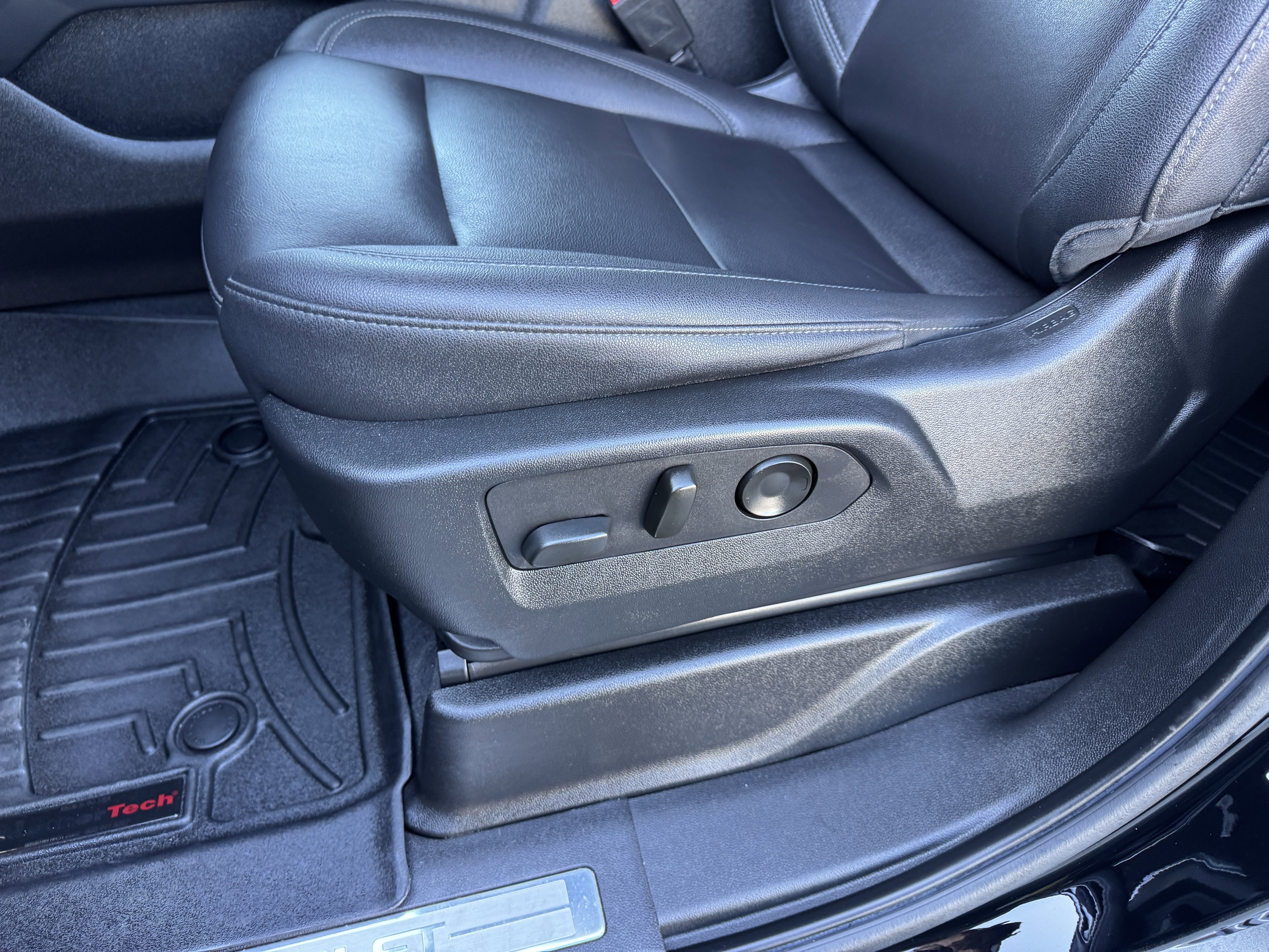 2022 Chevrolet Tahoe Z71 - Photo 13