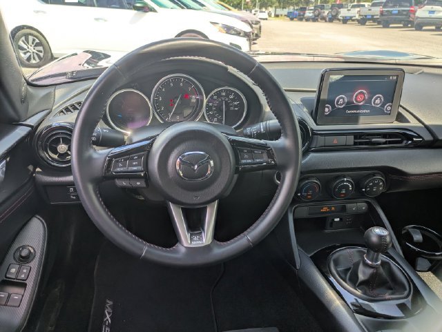 Used 2018 Gray Mazda Club image 25