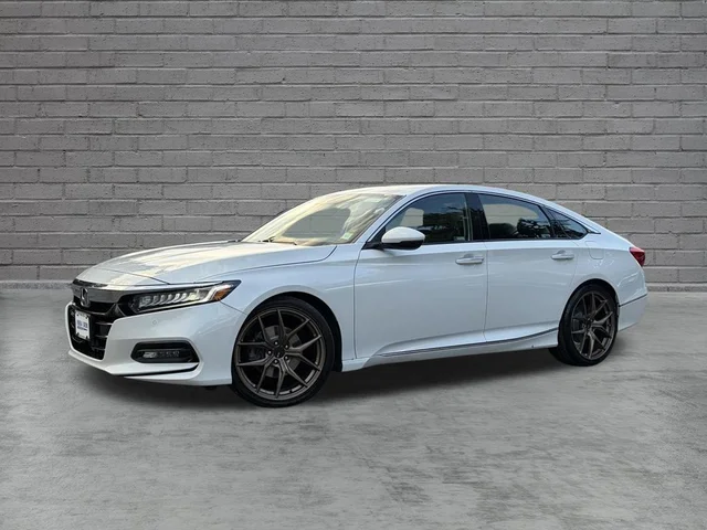 2019 Honda Accord Touring 2.0T