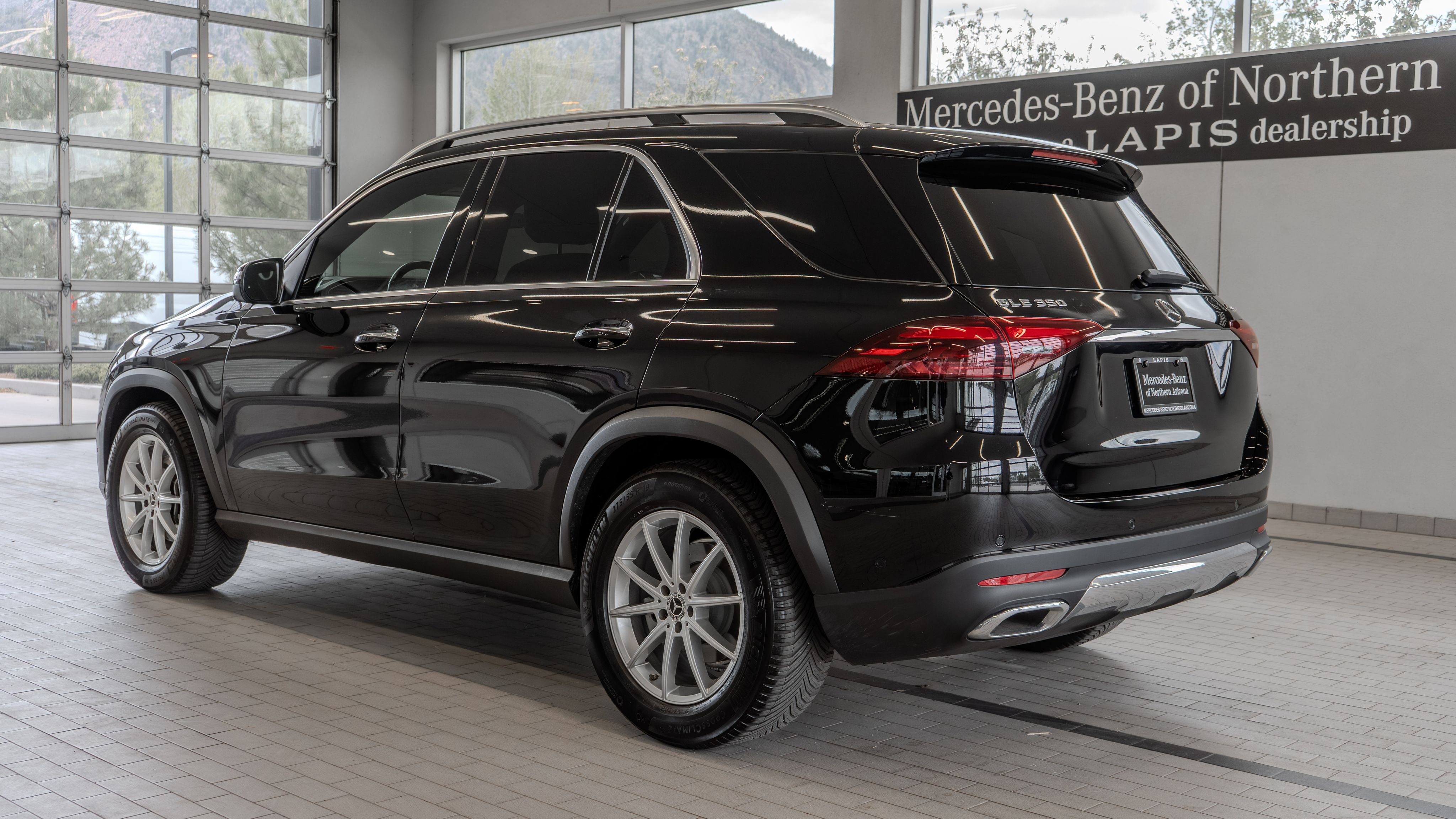 Certified Used 2024 Black Mercedes-Benz GLE 350 image 13