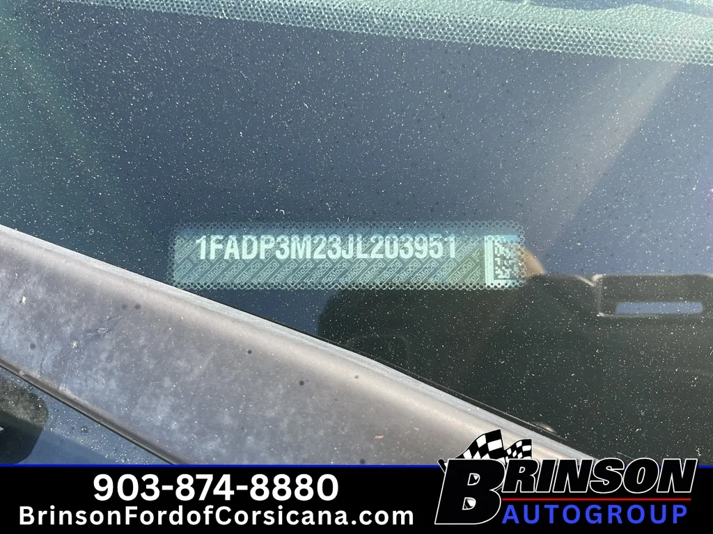 Used 2018 Shadow Black Ford SEL image 31