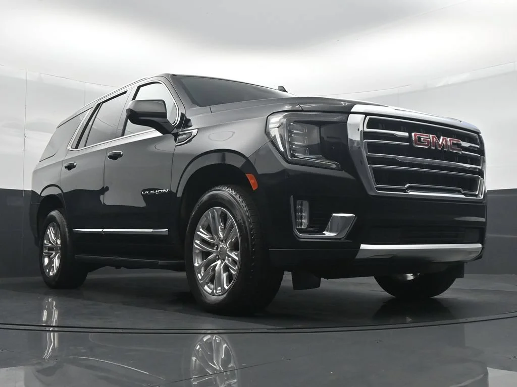Used 2024 Black GMC SLT image 35
