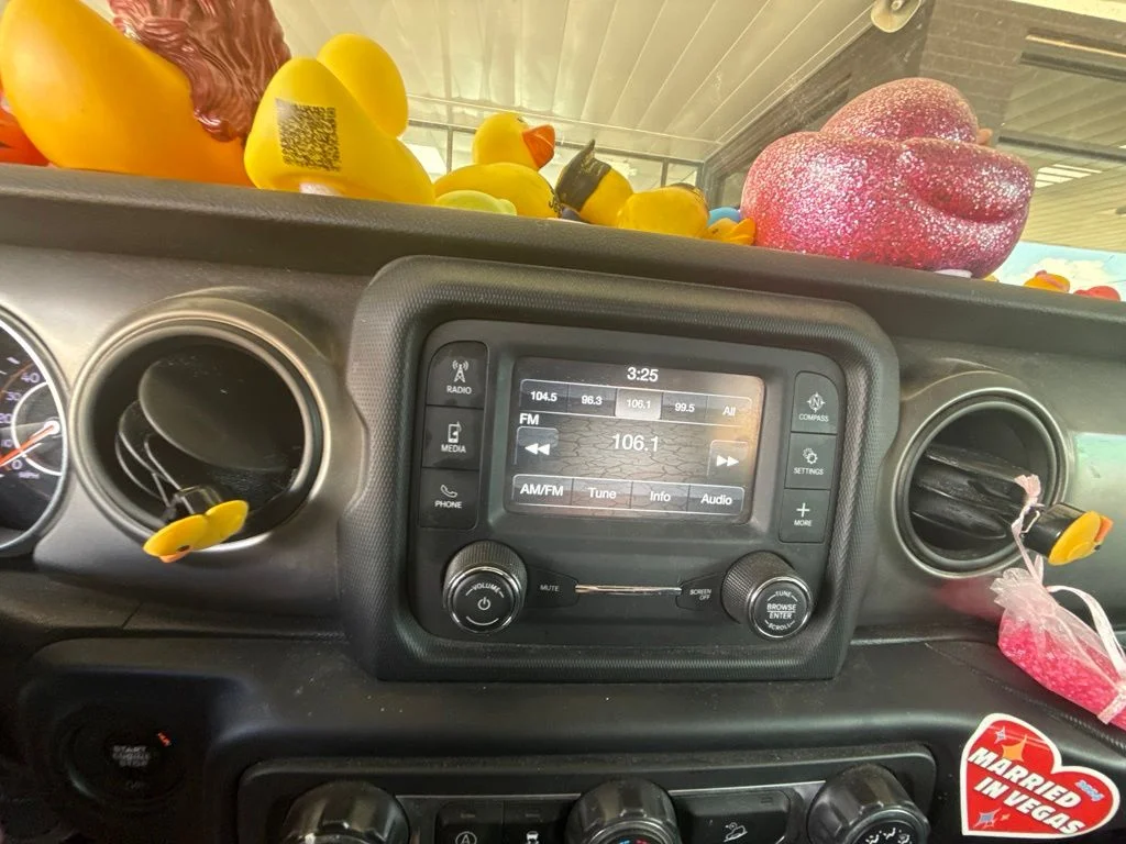 Used 2019 Black Jeep Unlimited Sport S image 16