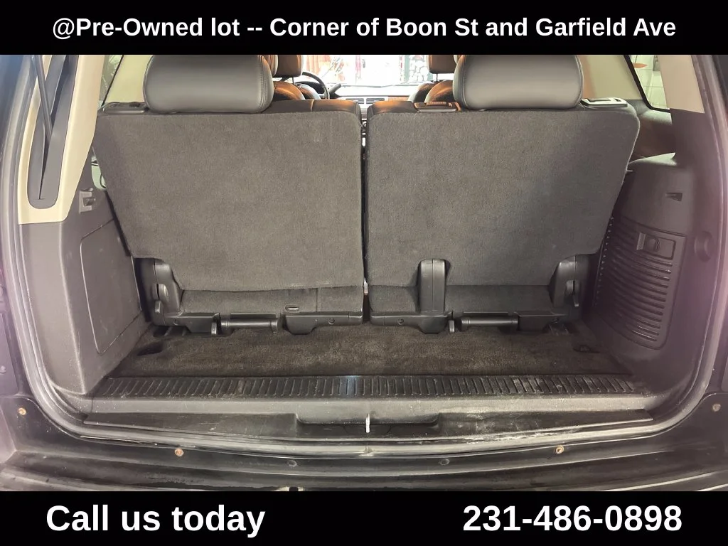 Used 2008 Black Chevrolet LT image 26