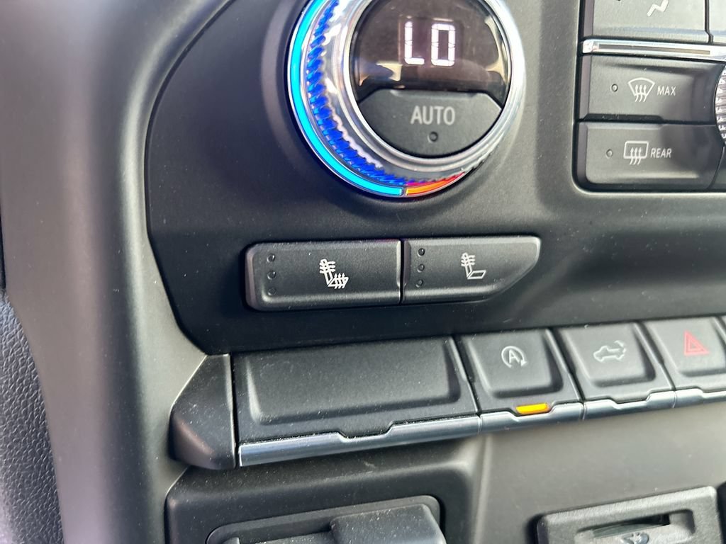 Used 2019 SMOKEY QUARTZ METALLIC GMC SLE image 29