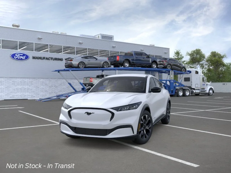 New 2026 Star White Metallic Tri-coat Ford Select image 2