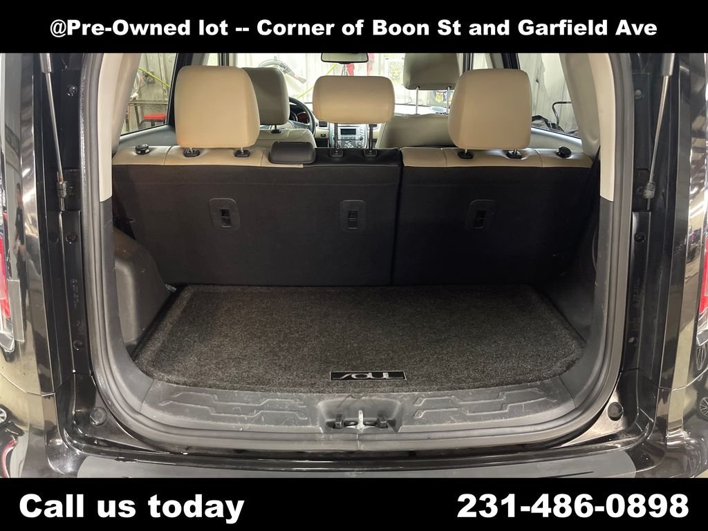 Used 2011 Gray Kia Exclaim image 26
