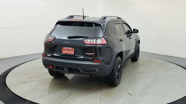 Used 2019 Black Jeep Trailhawk image 10