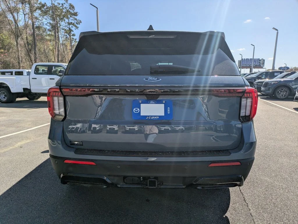 New 2026 Vapor Blue Metallic Ford ST-Line image 5