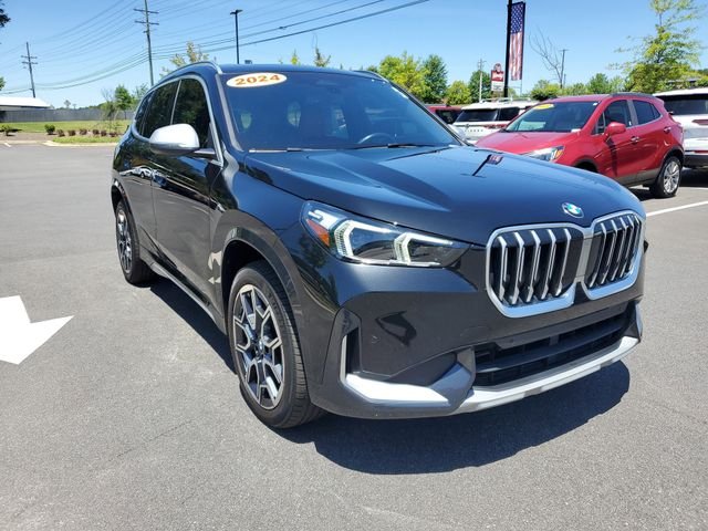 Used 2024 Black Sapphire Metallic BMW xDrive28i image 3