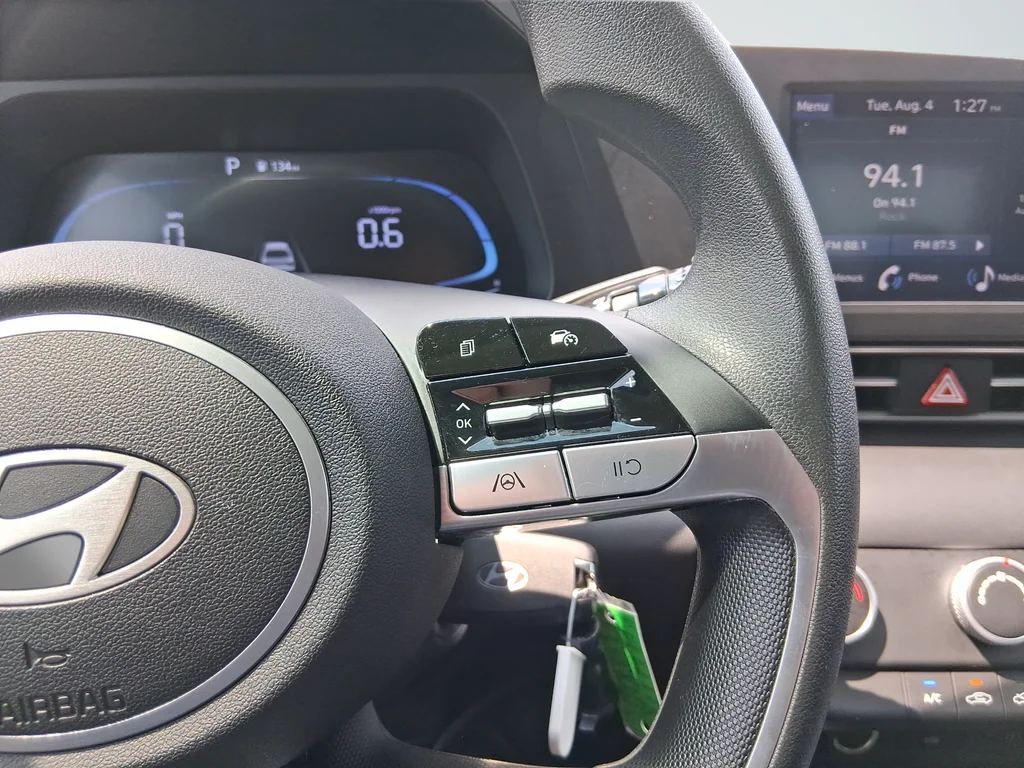 Used 2024 Silver Hyundai SE image 17