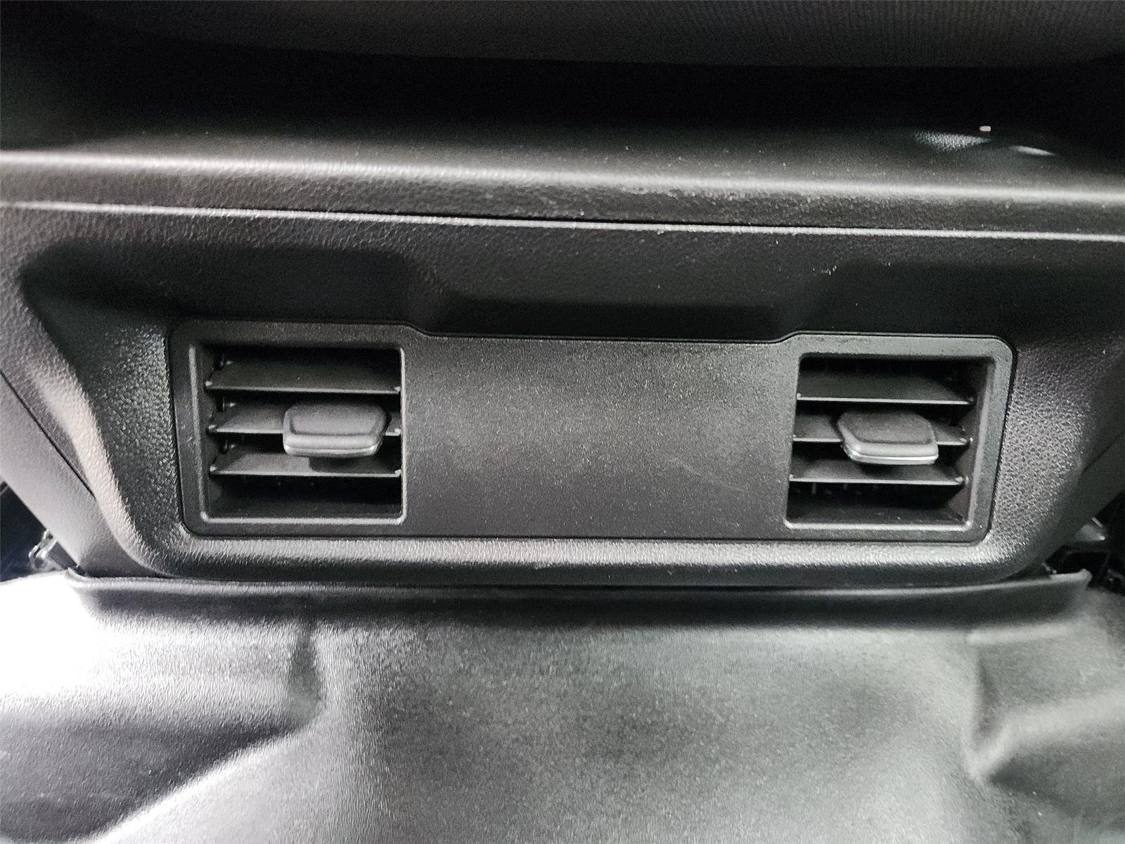 Used 2022 Black Chevrolet Custom image 19