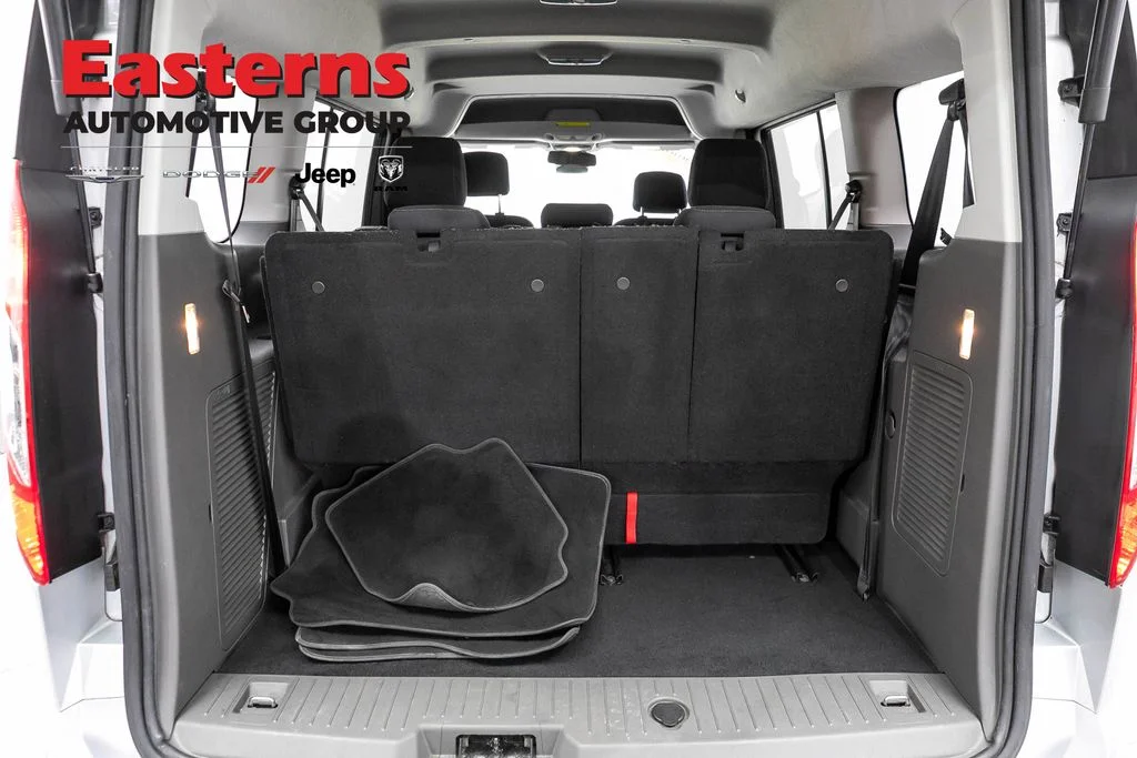 Used 2021 Silver Ford XLT image 11