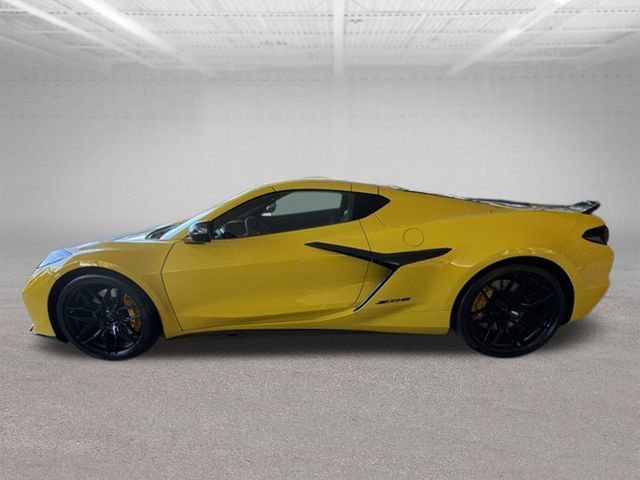 2027 Chevrolet Corvette 2LZ - Photo 5