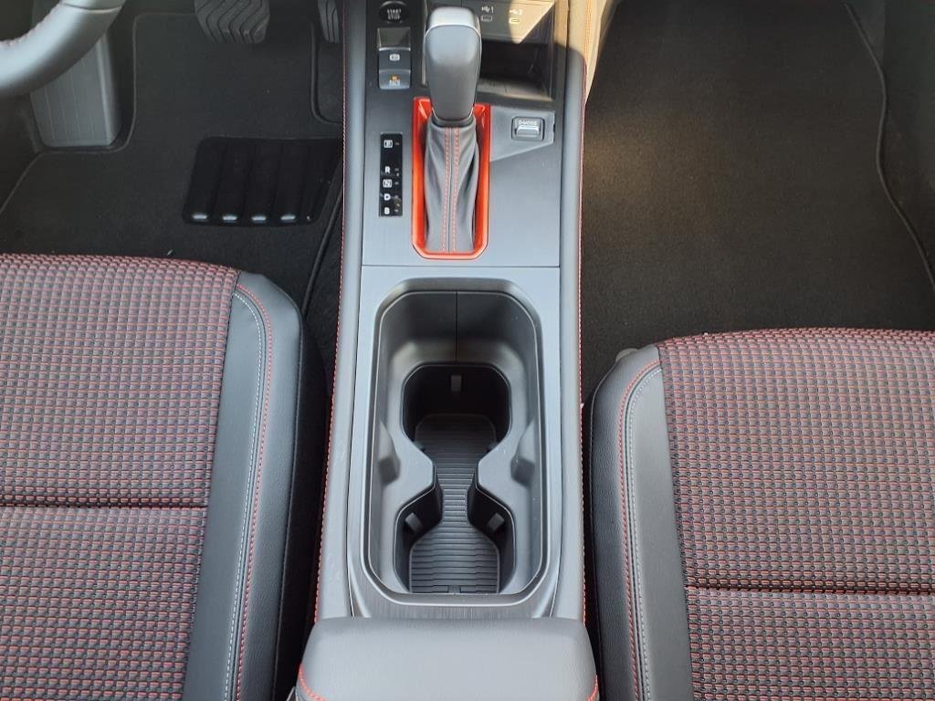 2025 Nissan Kicks SR AWD - Photo 17