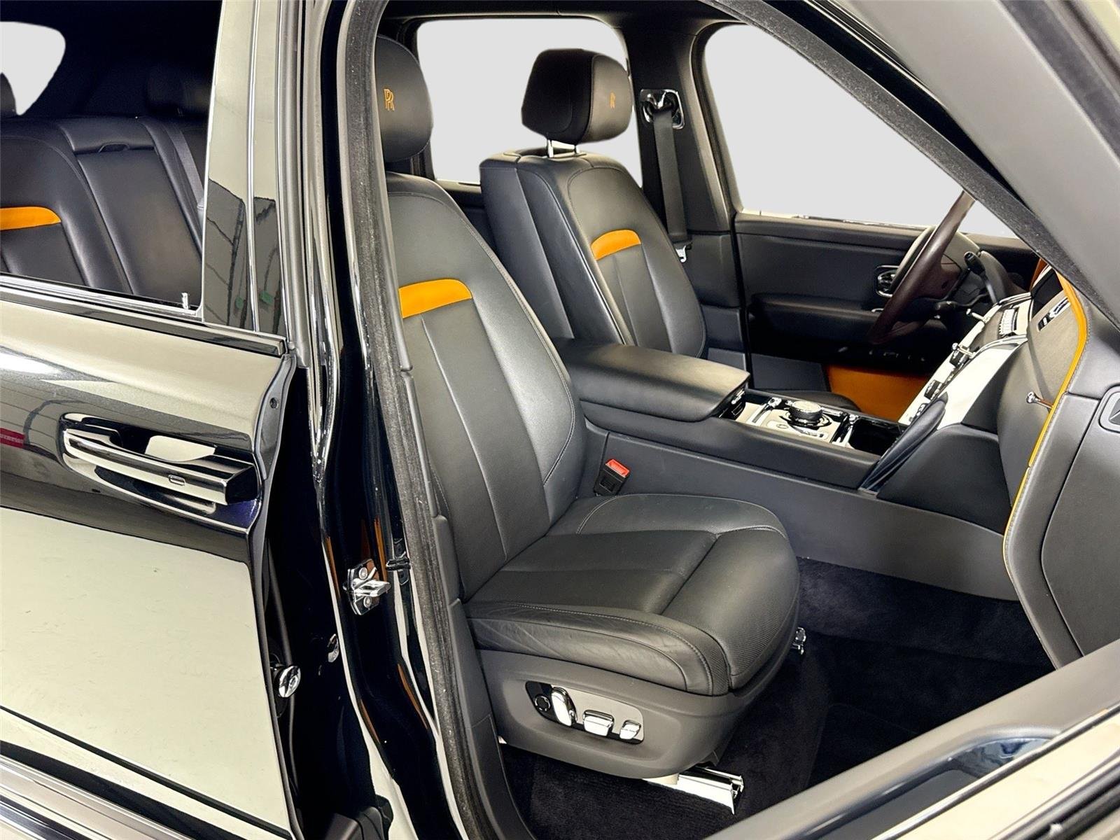Used 2020 Black Rolls-Royce  image 34