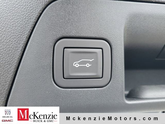 New 2026 Iridescent White Tricoat Buick Sport Touring image 31