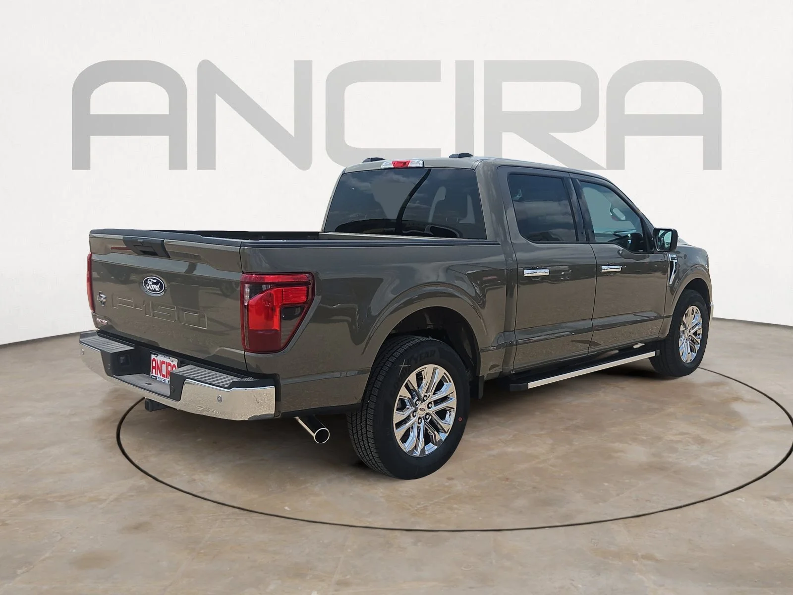New 2026 Marsh Gray Ford XLT image 8