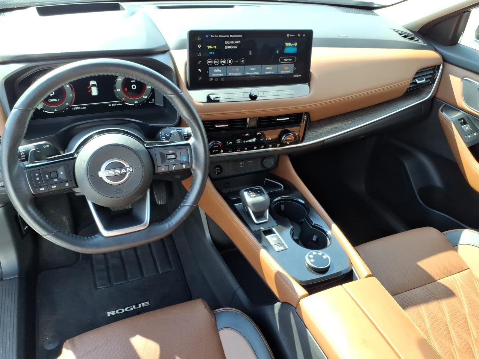 Used 2024 Everest White Pearl/Super Black Nissan Platinum image 21