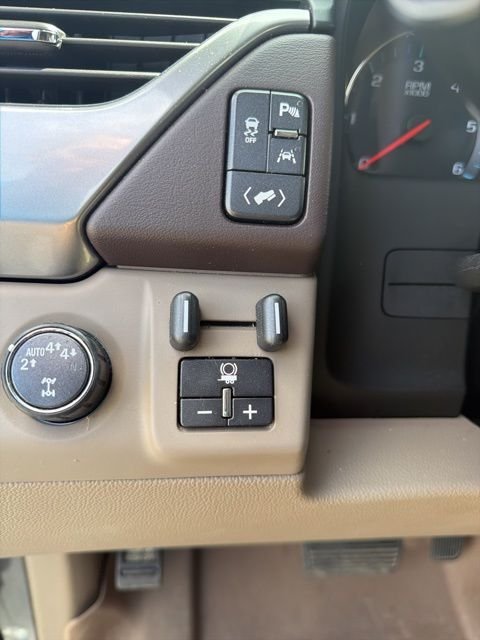 Used 2019 Gray Chevrolet LT image 16