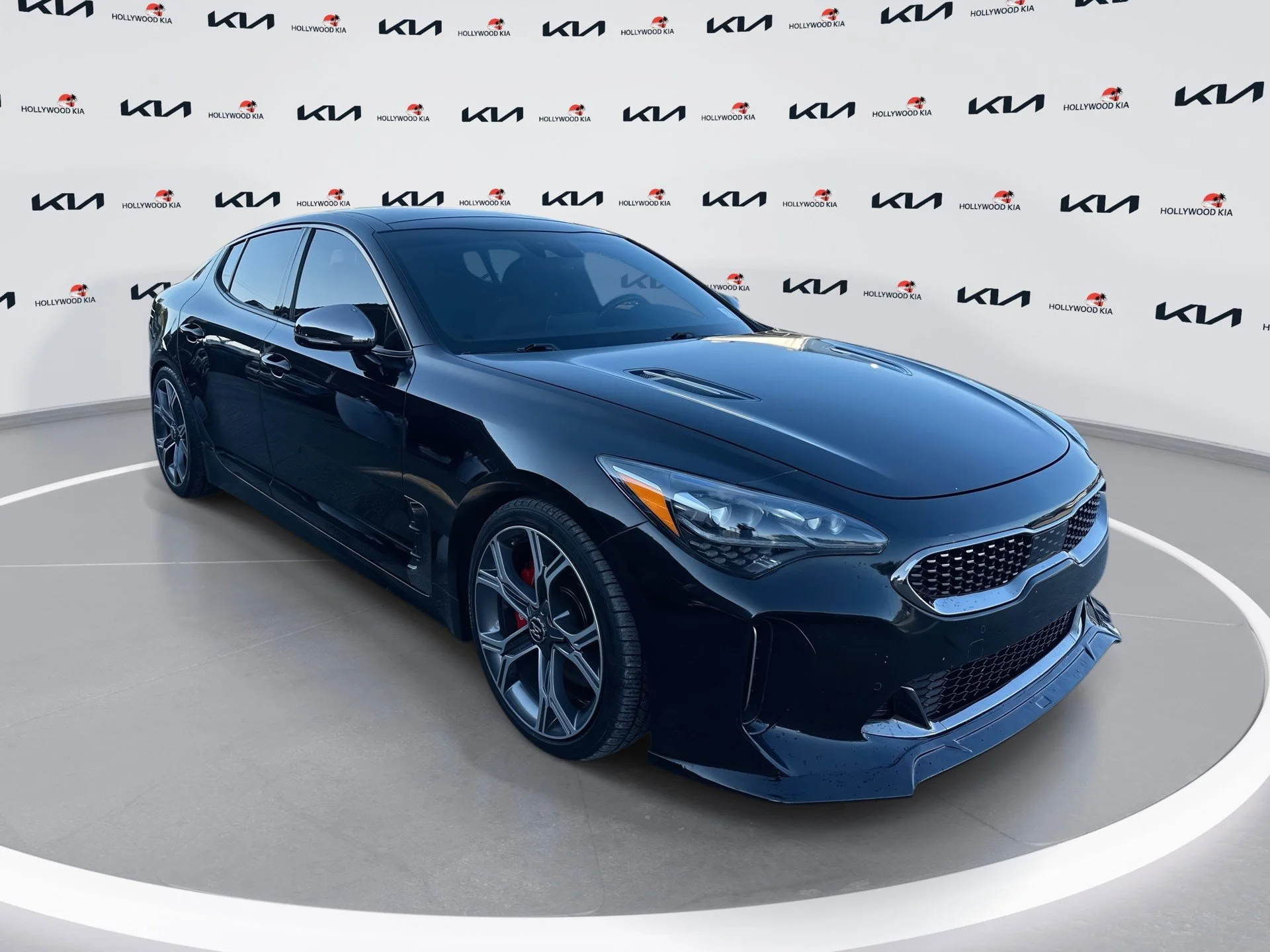 2020 Kia Stinger GT1's photo