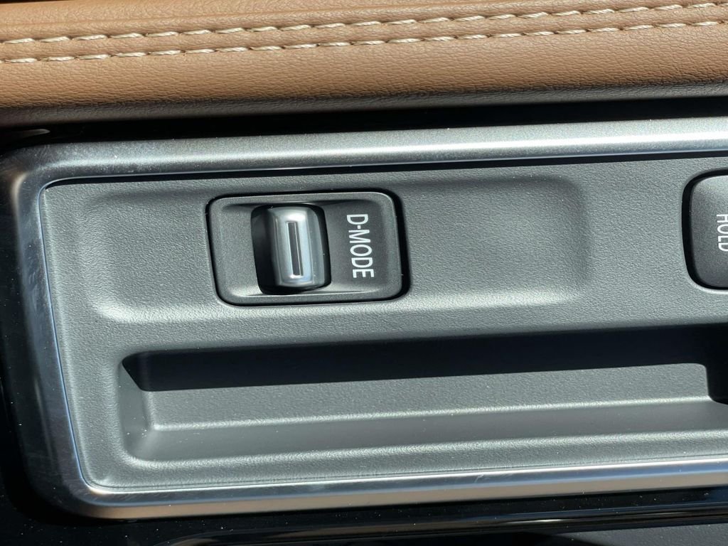 New 2026 Super Black Nissan Platinum image 30
