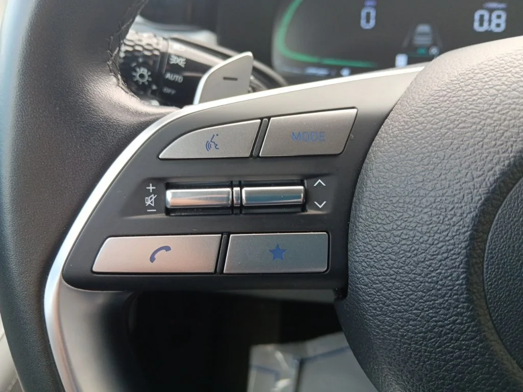 Used 2025 Typhoon Silver Hyundai SEL image 16
