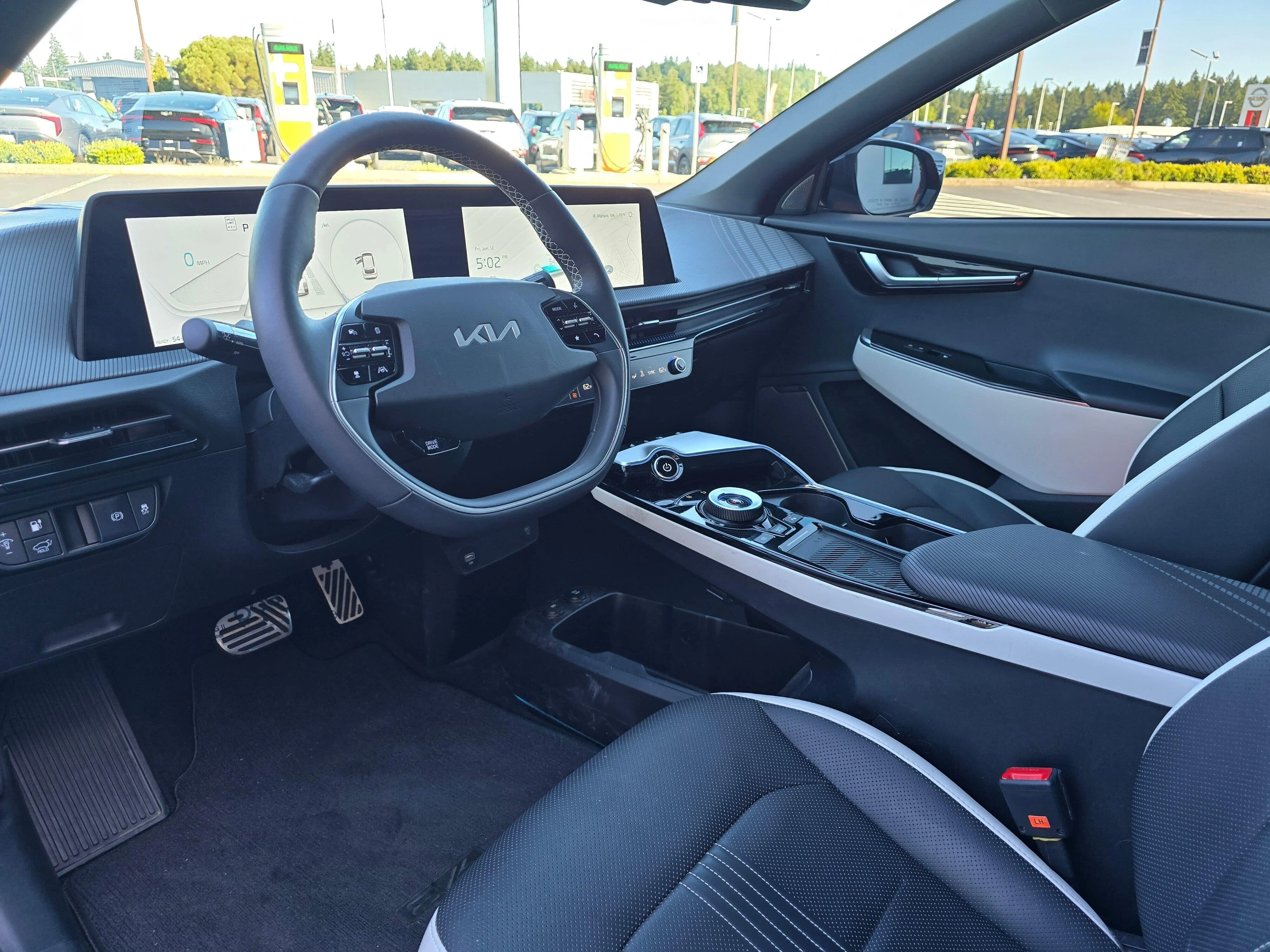 Used 2024 Red Kia GT-Line image 11