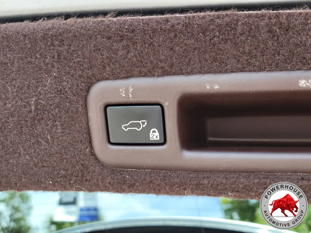 Used 2017 Silver Lexus 350 image 13
