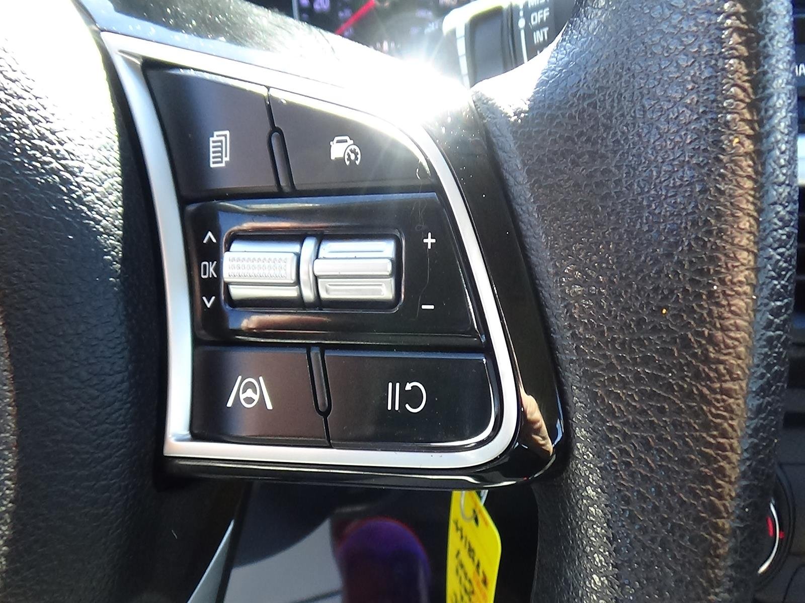 Used 2024 Gravity Gray (kdg) Kia LXS image 20