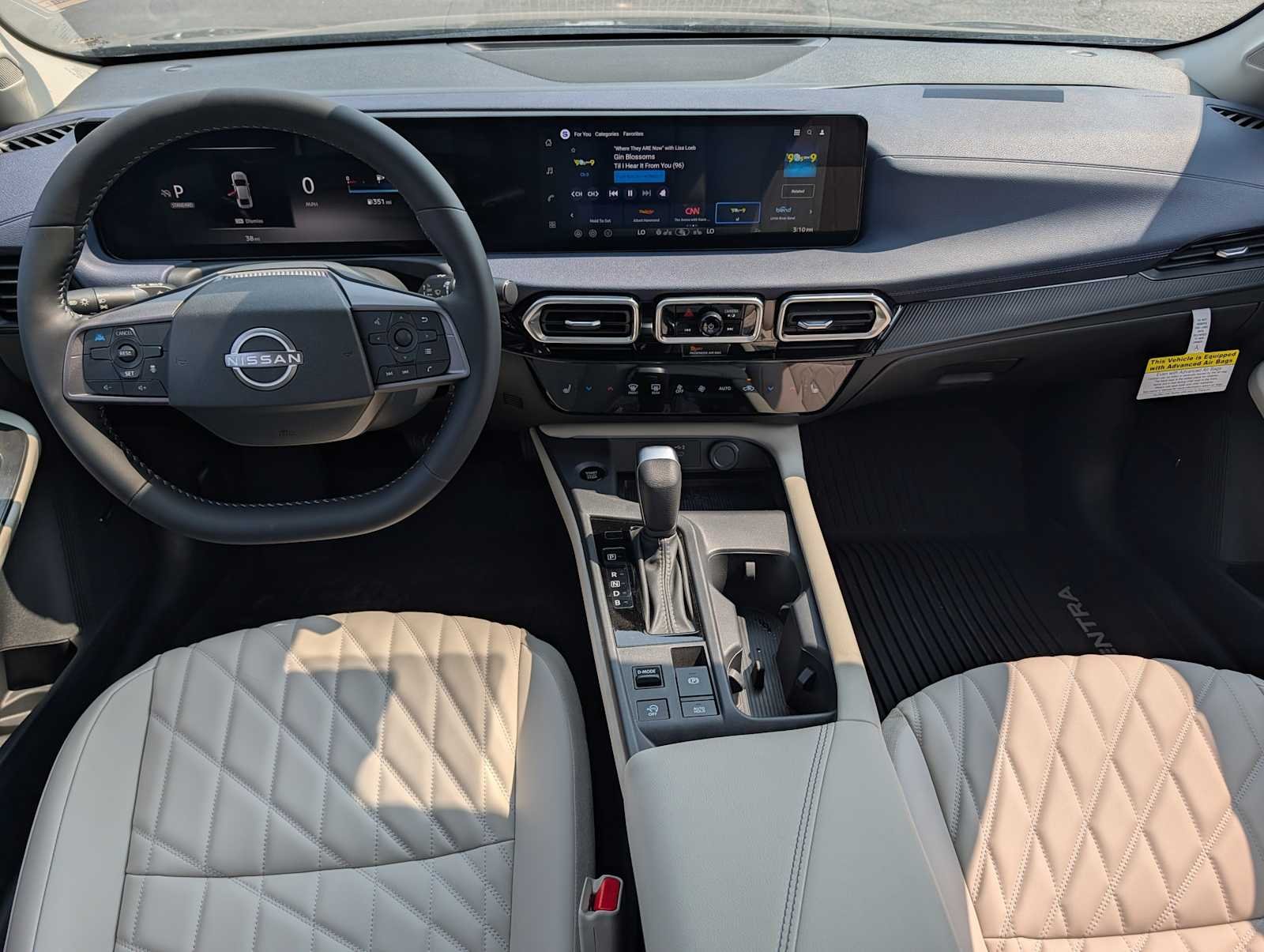 2026 Nissan Sentra SL - Photo 11