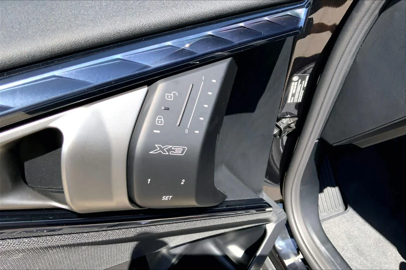 New 2026 Black Sapphire Metallic BMW 30 xDrive image 18