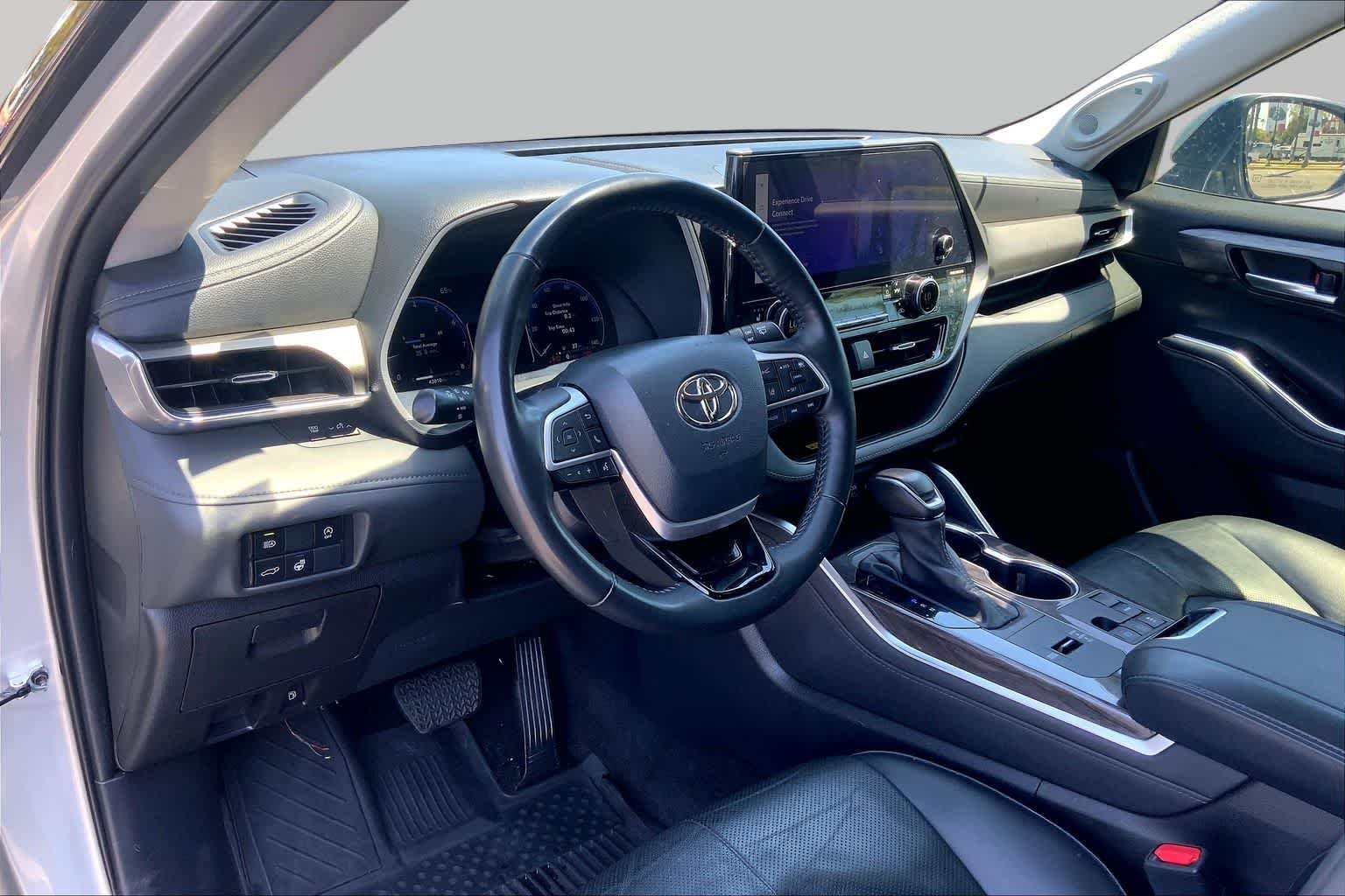 Used 2023 Celestial Silver Metallic Toyota Limited image 17