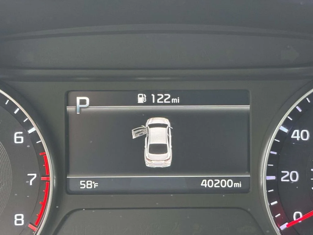 Used 2024 Gray Kia LXS image 25