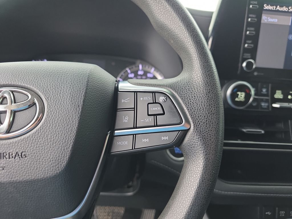 2020 Toyota Highlander L - Photo 21