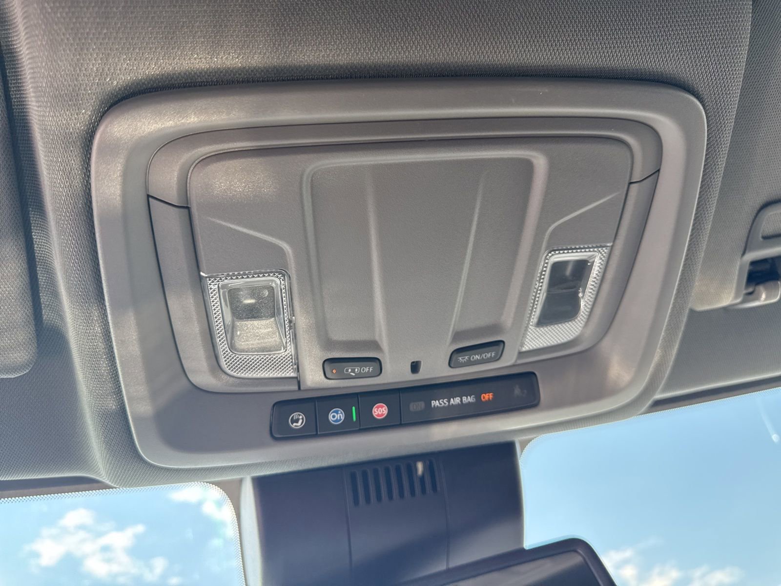 2025 GMC Sierra 3500HD SLT - Photo 28