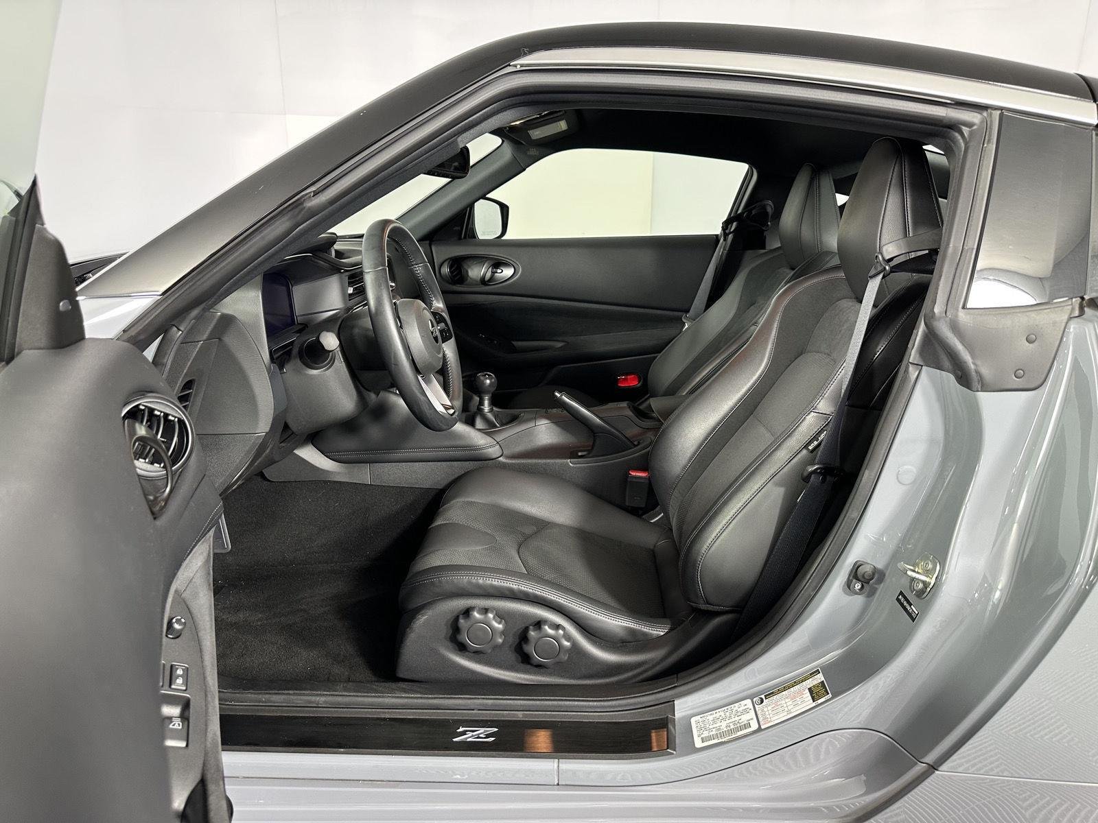 Used 2024 Boulder Gray/Super Black Nissan Performance image 24