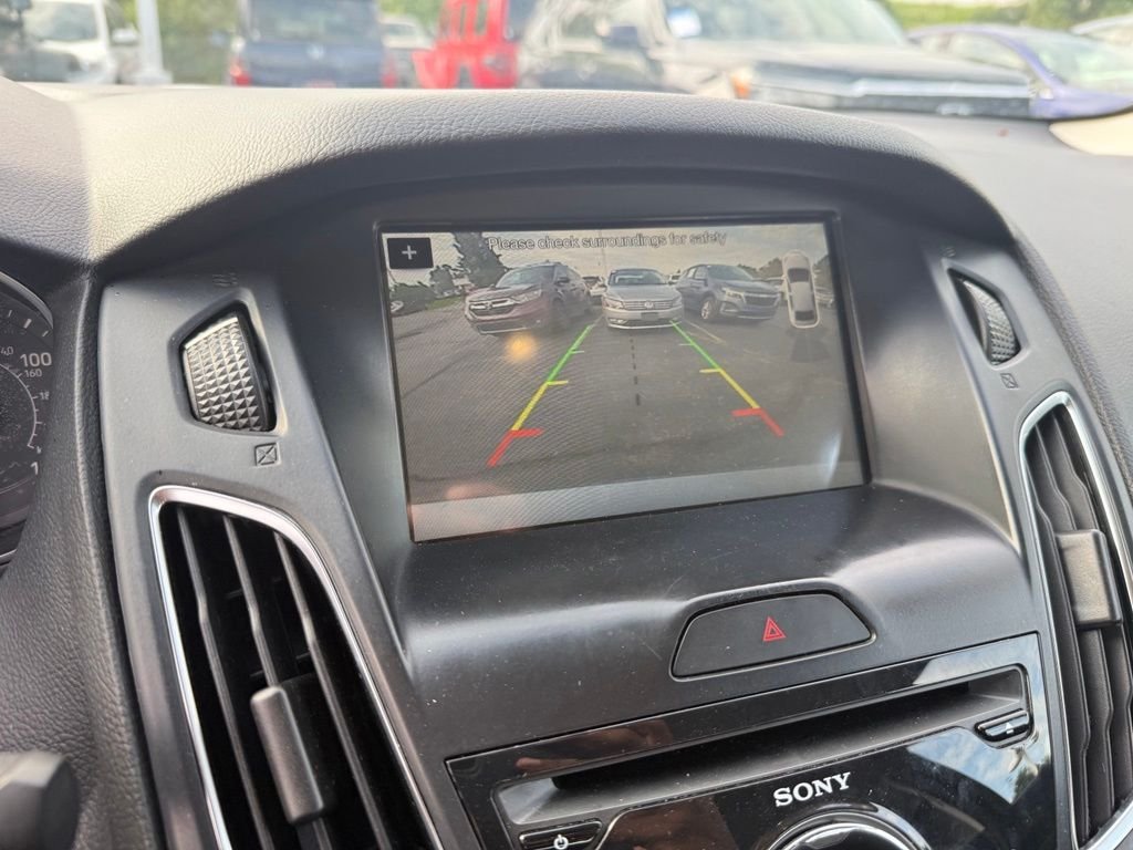 Used 2018 Silver Ford SEL image 11