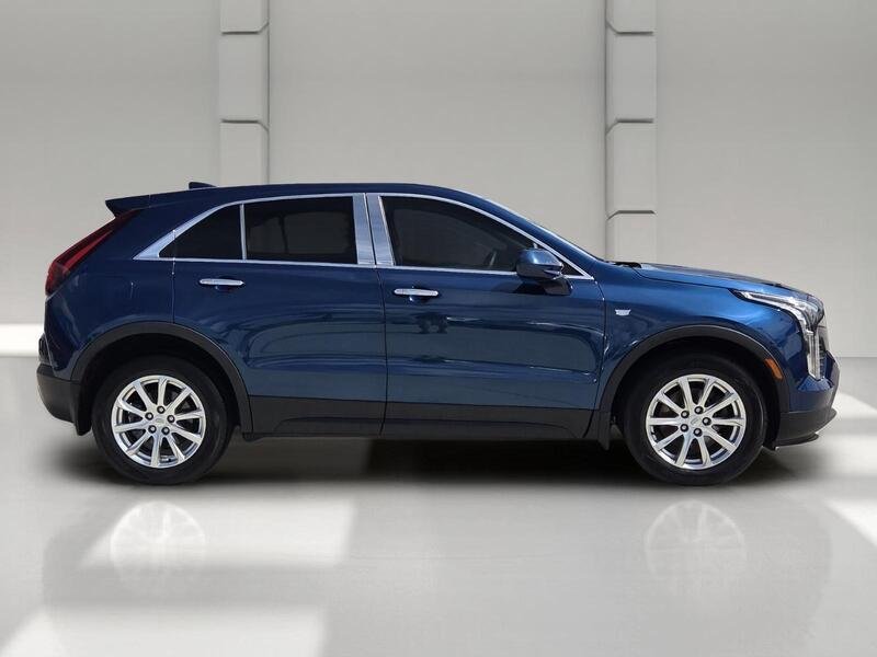 Used 2019 Atlantic Metallic CADILLAC FWD 4DR LUXURY image 6
