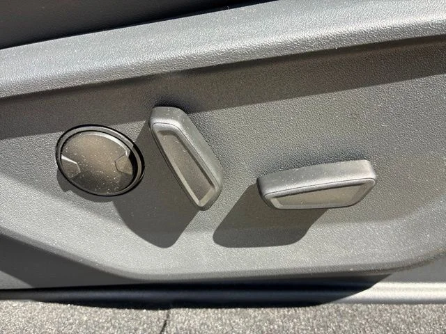 New 2026 Agate Black Metallic Ford Tremor® image 43