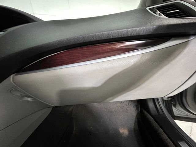 Used 2017 Silver Acura 2.4L image 24