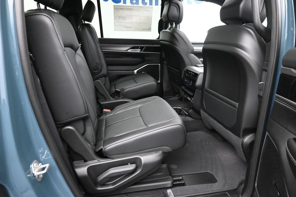 New 2026 Steel Blue Exterior Paint Jeep  image 11