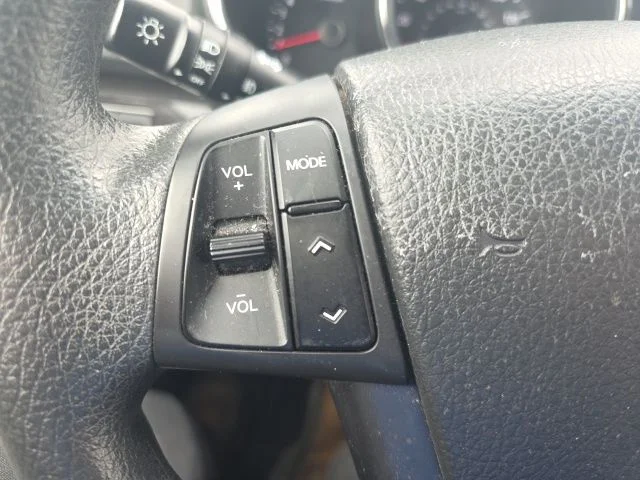 Used 2013 Silver Kia LX image 15