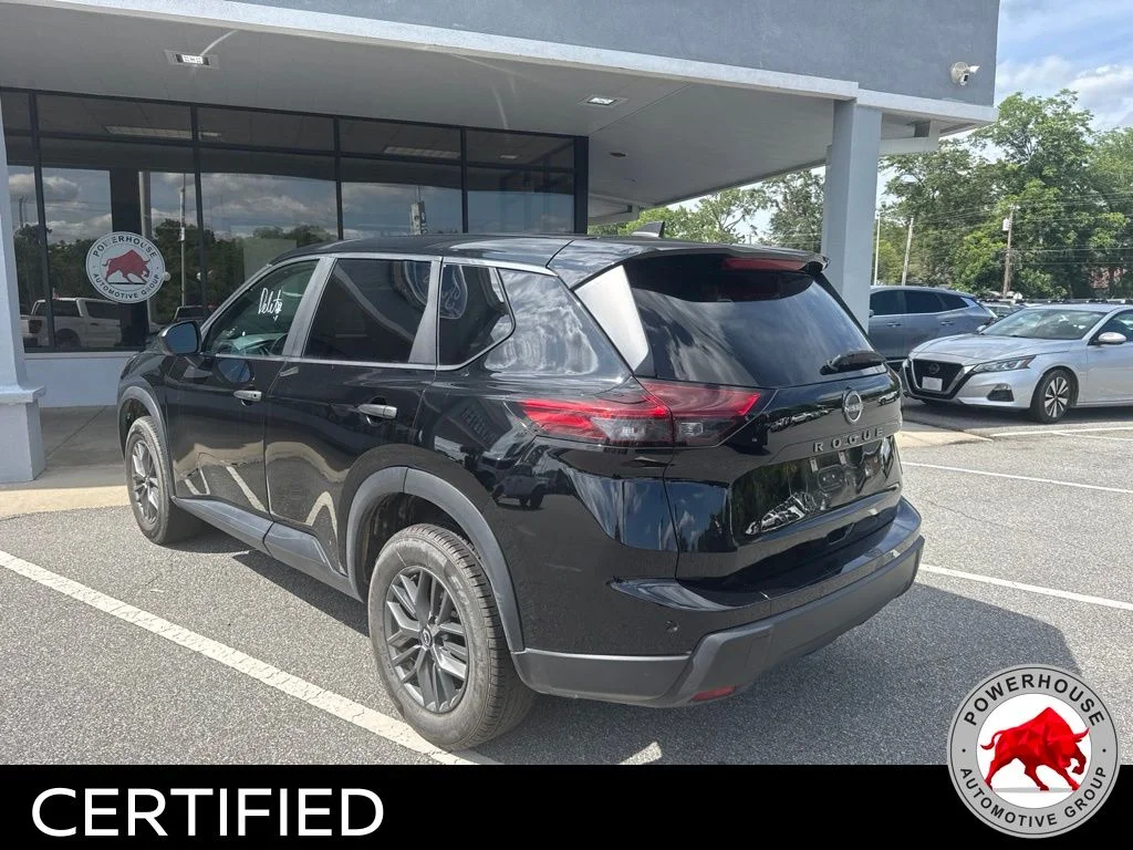 Used 2024 Black Nissan S image 4