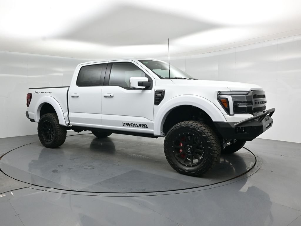 New 2025 Oxford White Ford Lariat image 27