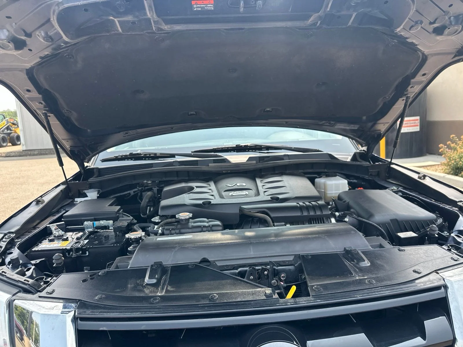 Used 2023 Blue Nissan SL image 50