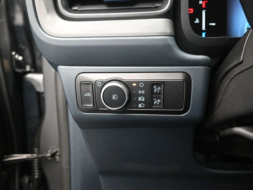 New 2025 Carbonized Gray Metallic Ford Lobo Standard image 12