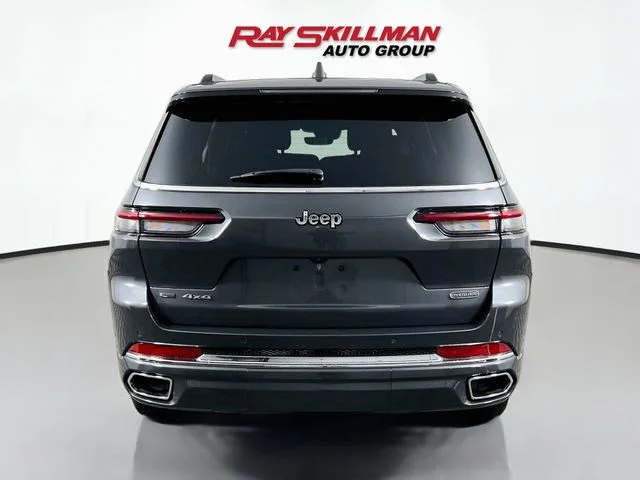 Used 2022 Gray Jeep Overland image 6